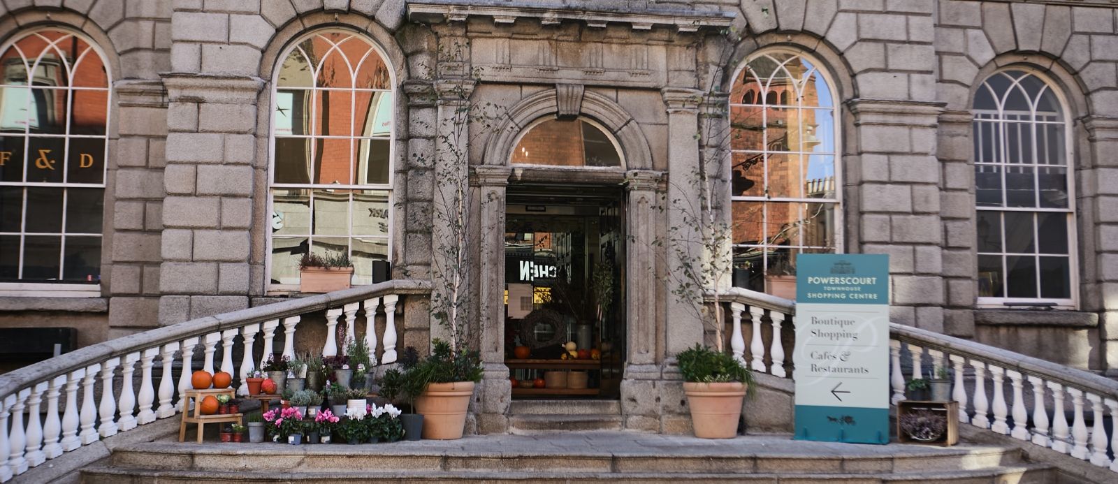 Dublin 2025 Powerscourt Townhouse County Dublin_TI73H5H